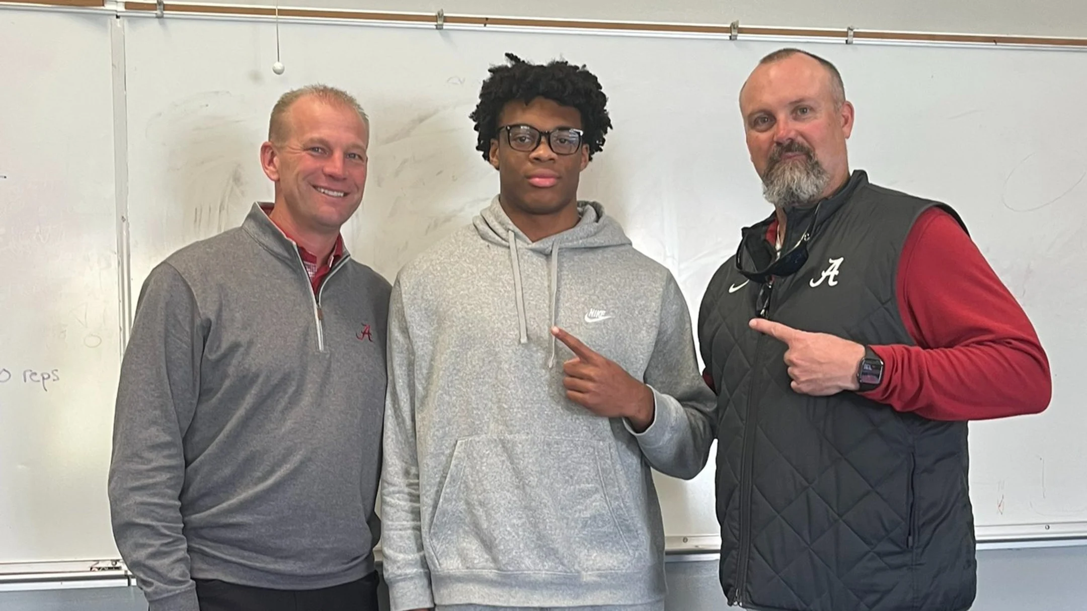 You are currently viewing JUST IN: Alabama  Land An Elite Linebacker Prospect Nick Abrams II Choosing Them Over Michigan, Oregon, Vanderbilt, Penn State, USC, Texas A&M, Georgia, Duke And Michigan State.