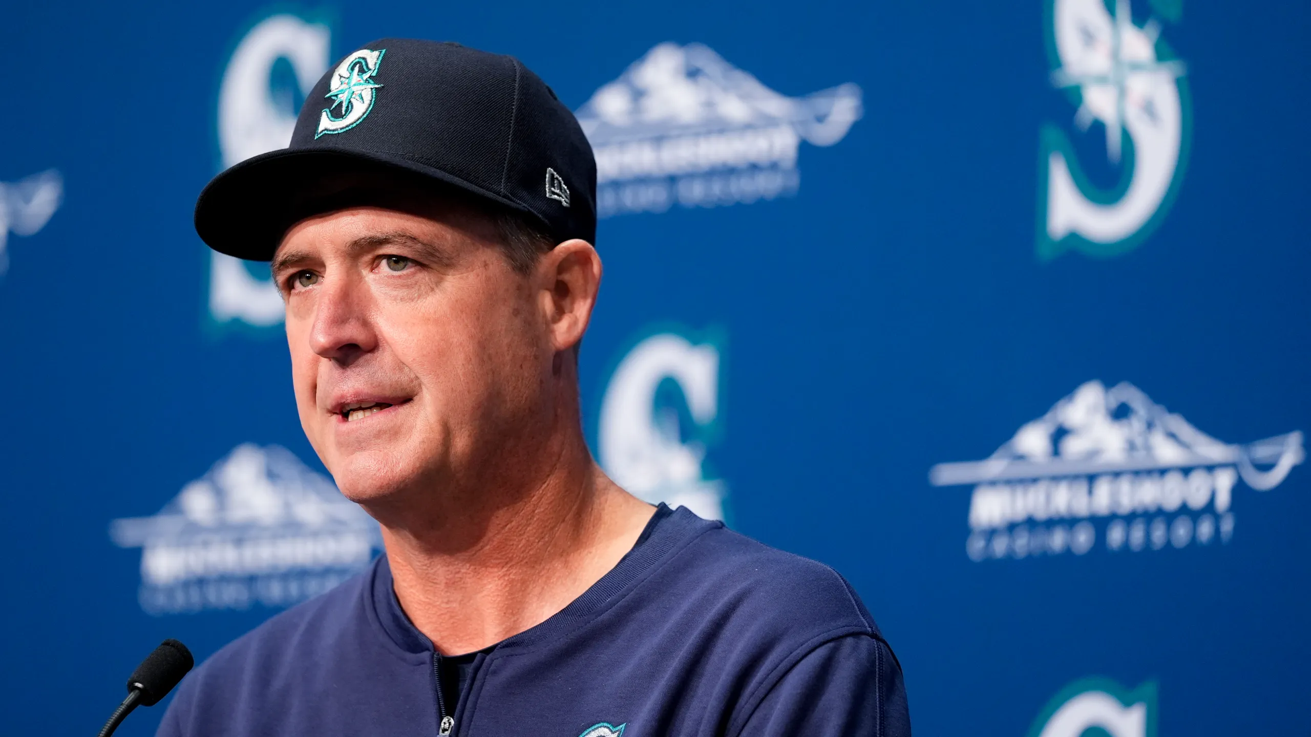 You are currently viewing BREAKING: Mariners Manager Dan Wilson,Provides Victor Robles Shocking Injury Update.