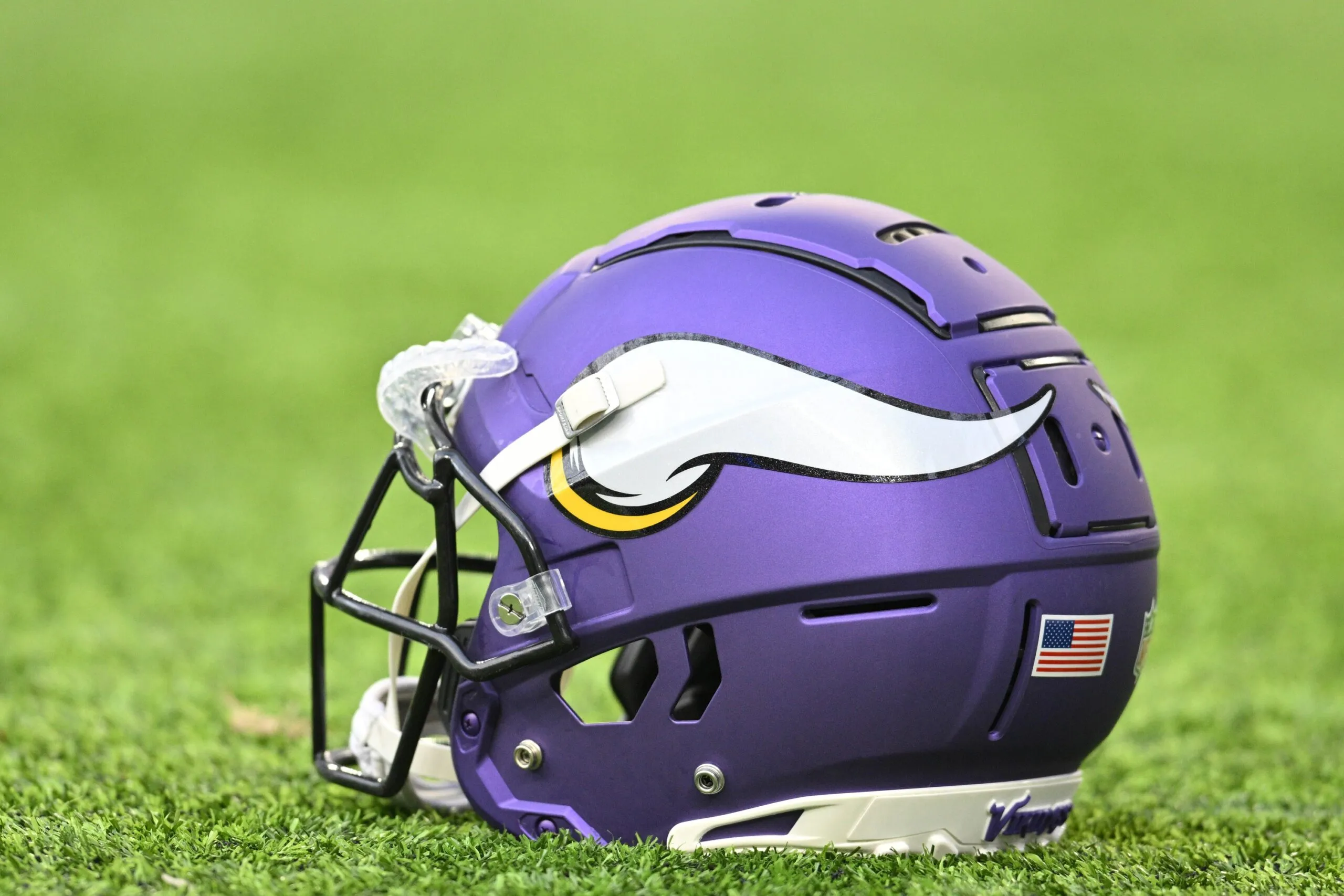 Read more about the article BREAKING: Vikings To Trade For Starting Running Back As Search For QB2 Continues.