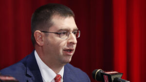Read more about the article JUST IN: Reds To Cut Ties With $21 Million Pitcher In Blockbuster Trade.