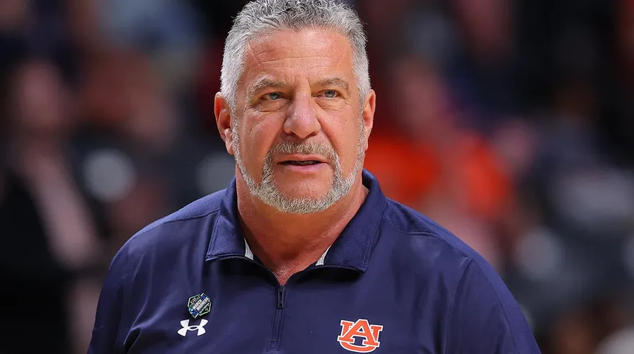 Read more about the article BREAKING: Steven Pearl Provides Worrisome Injury Update Regarding Johni Broome.