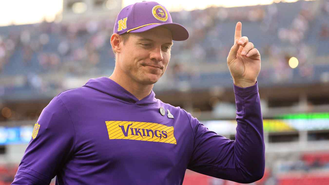 Read more about the article JUST IN: Vikings Signed Highly Ranked RB As Possible Ty Chandler Replacement.