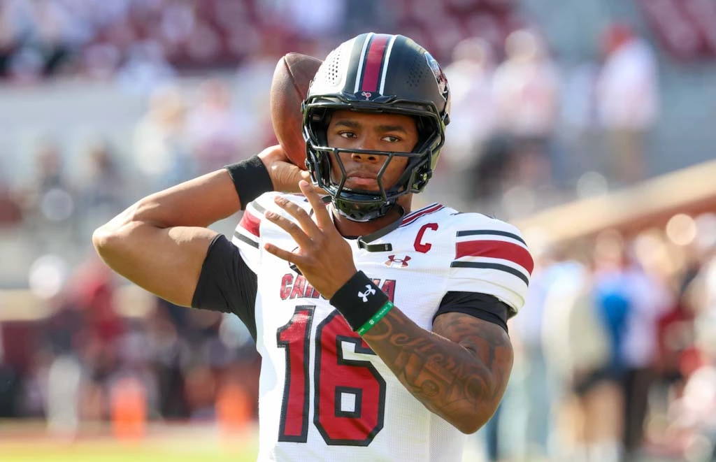 Read more about the article BREAKING: Shane Beamer Stunning Update On Star QB  LaNorris Sellers Sends Shockwaves To Fans And Whole SEC Community.