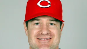 Read more about the article BREAKING: Cincinnati Reds Signed Top Infielder In Blockbuster Deal Got Fans Buzzing.