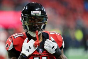 Read more about the article BREAKIN: NFL World Reaction To Julio Jones Retiring Sends Big Shockwaves To Whole NFL Sport World.