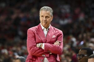 Read more about the article BREAKING: Arkansas Receives Bad News About Top Star In The Transfer Portal That Got Fans Devastated.