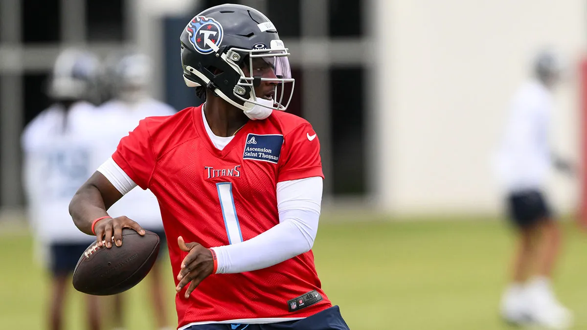 Read more about the article BREAKING NEWS: Titans’ Cam Ward Officially Inks $48.75 Million Rookie Contract.