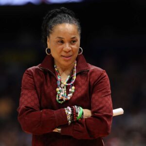 Read more about the article JUST IN: Unfortunate Blow For Gamecocks As Dawn Staley Delivers Heart Breaking Update Involving Top Staff.