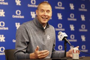 Read more about the article JUST IN: Kentucky Basketball Makes An Irresistible New Contract Offer To Rising Wildcats Star That Got Fans Buzzing.